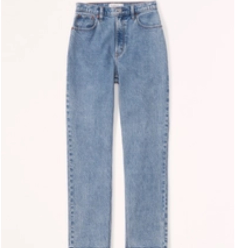Abercrombie & Fitch Curve Love Ultra High Rise 90s Straight Jean